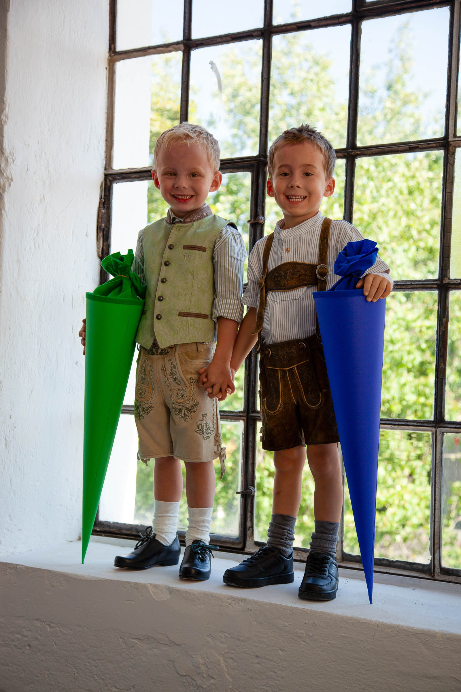 Fesch Kinder Tracht