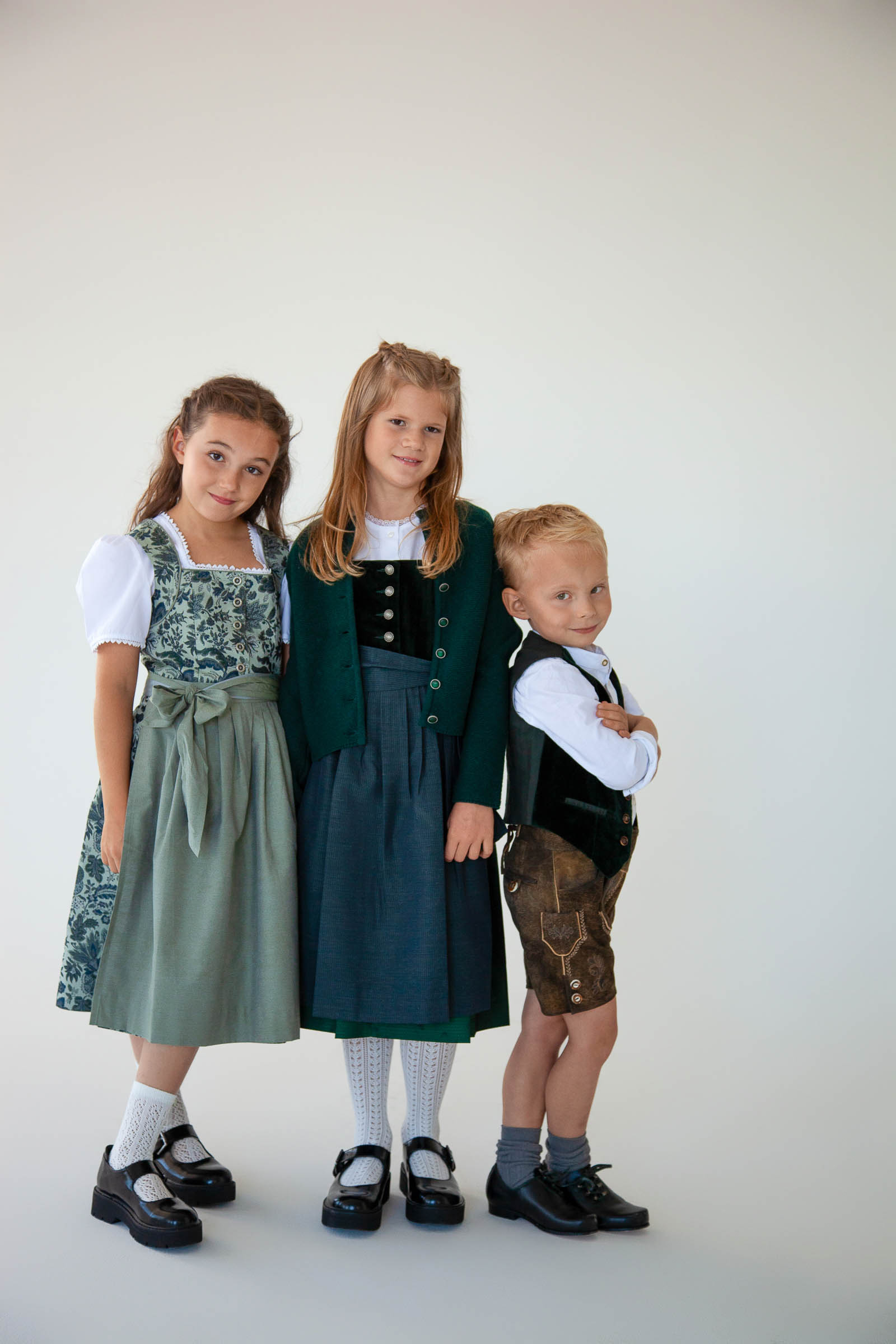 Fesch Kinder Tracht