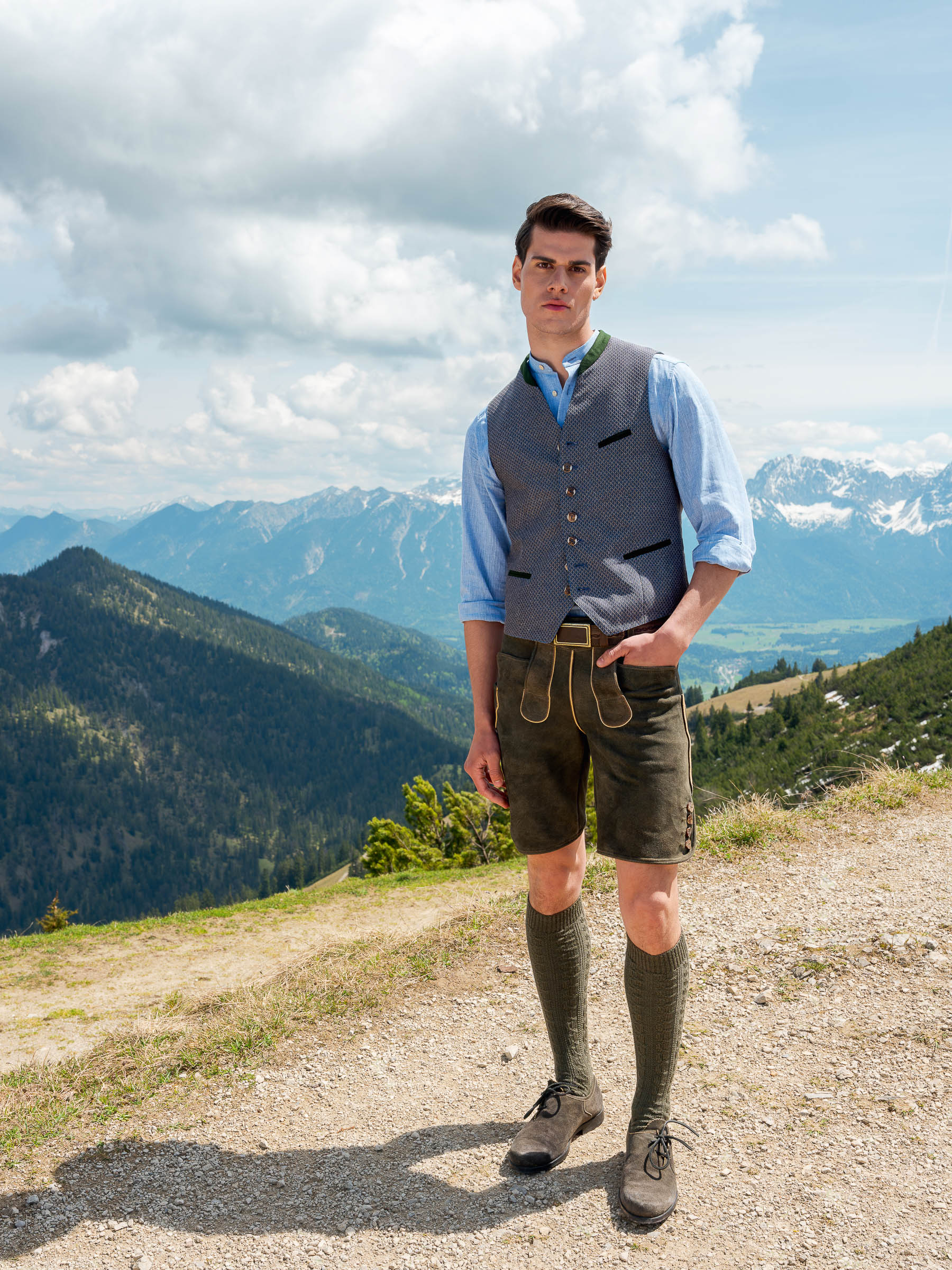 Sommermode 2024 Tracht ALPS Magazin Sommermode 2024 Tracht ALPS Magazin
