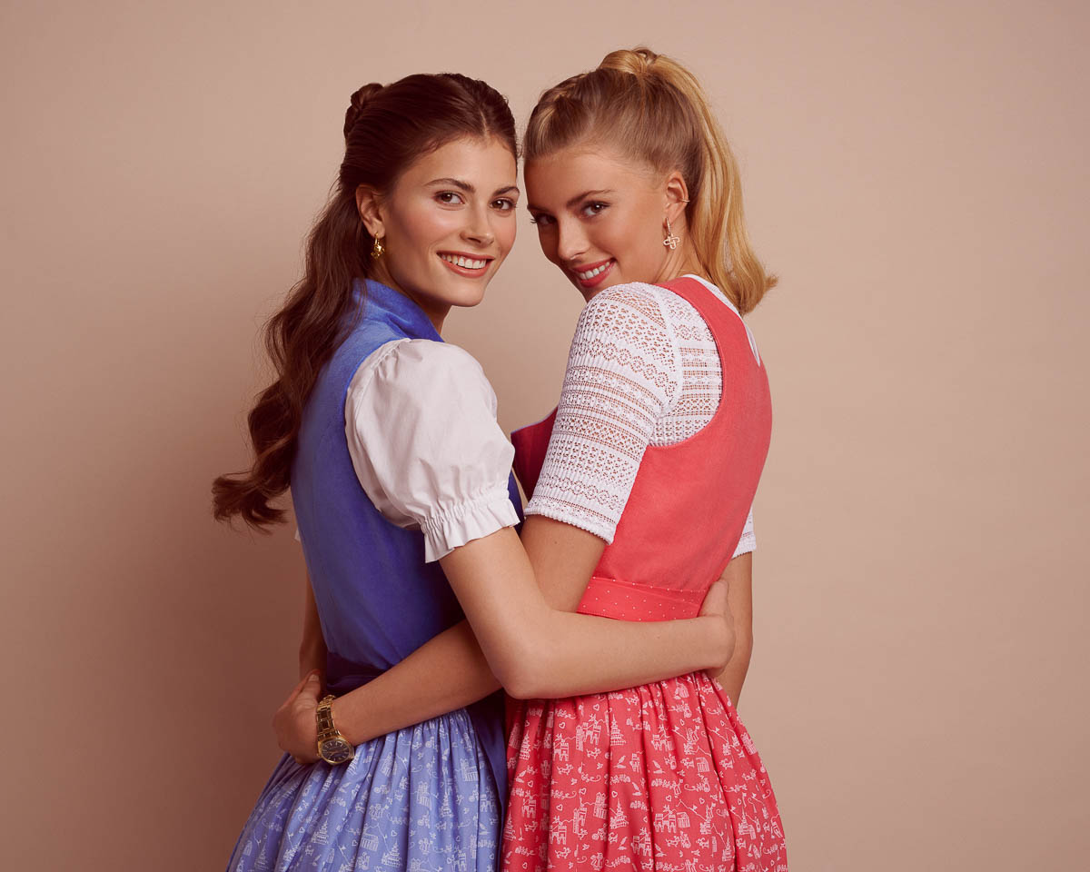 Trachten- und Frisurentrends 2024. High-Ponytail und Herzfrisur