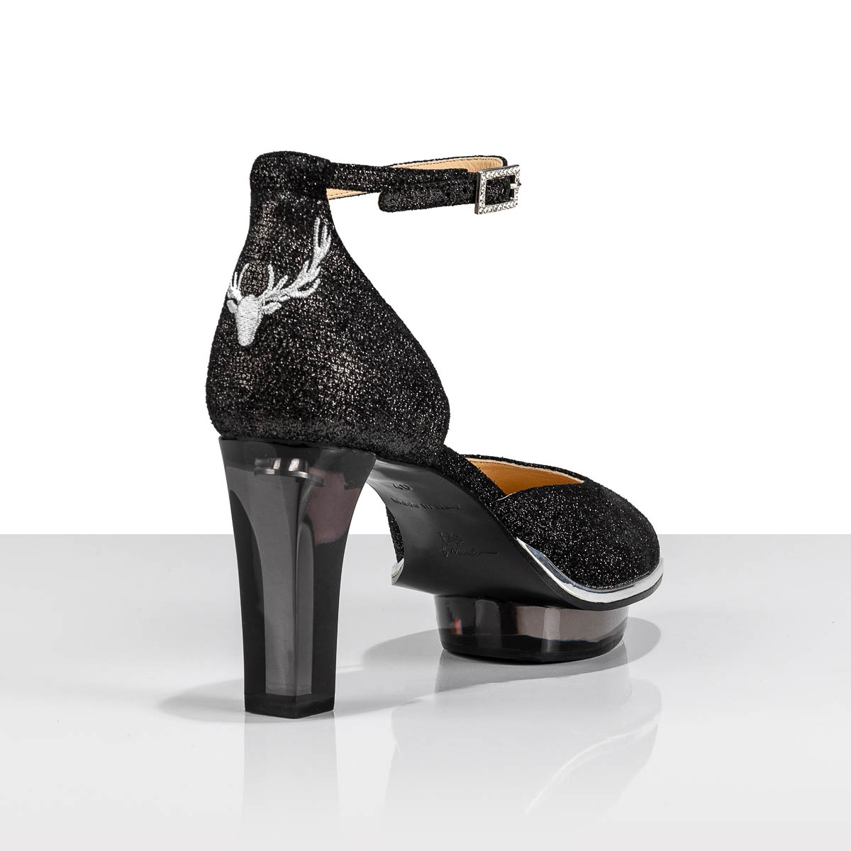CINDERELLA’S – Dirndlschuhe mit Märchenfaktor