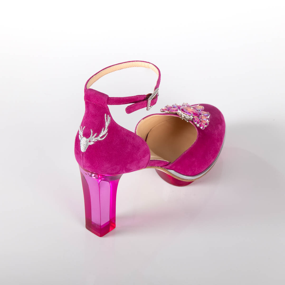 CINDERELLA’S – Dirndlschuhe mit Märchenfaktor