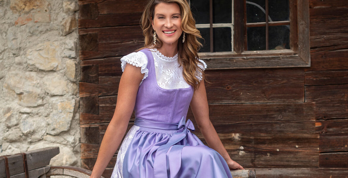 Die Farbe Lila in der Tracht