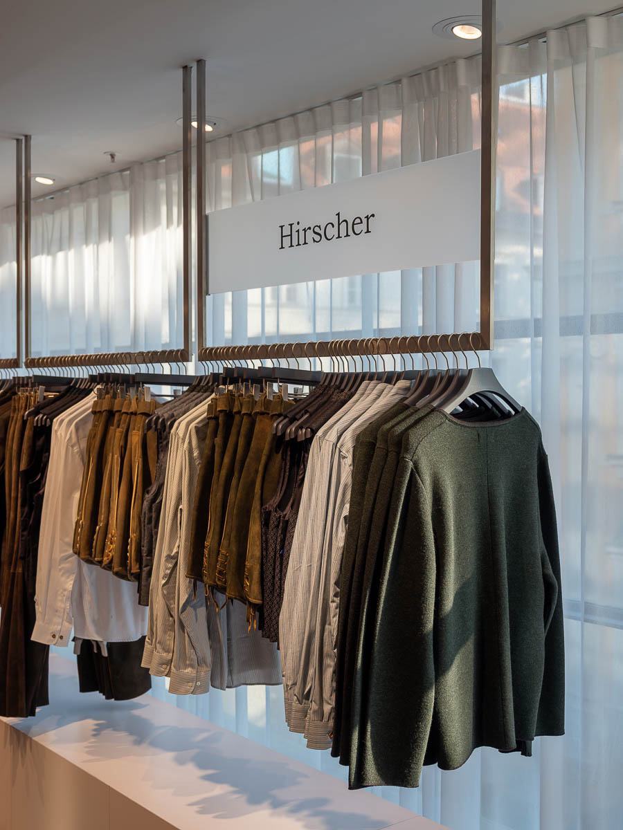 Breuninger X FESCH
