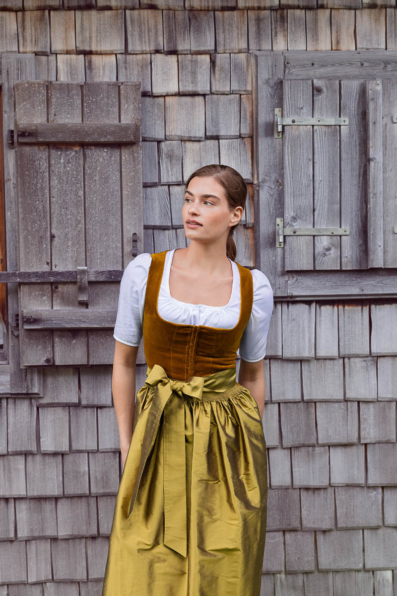 Ludwig Beck Tracht Frauen