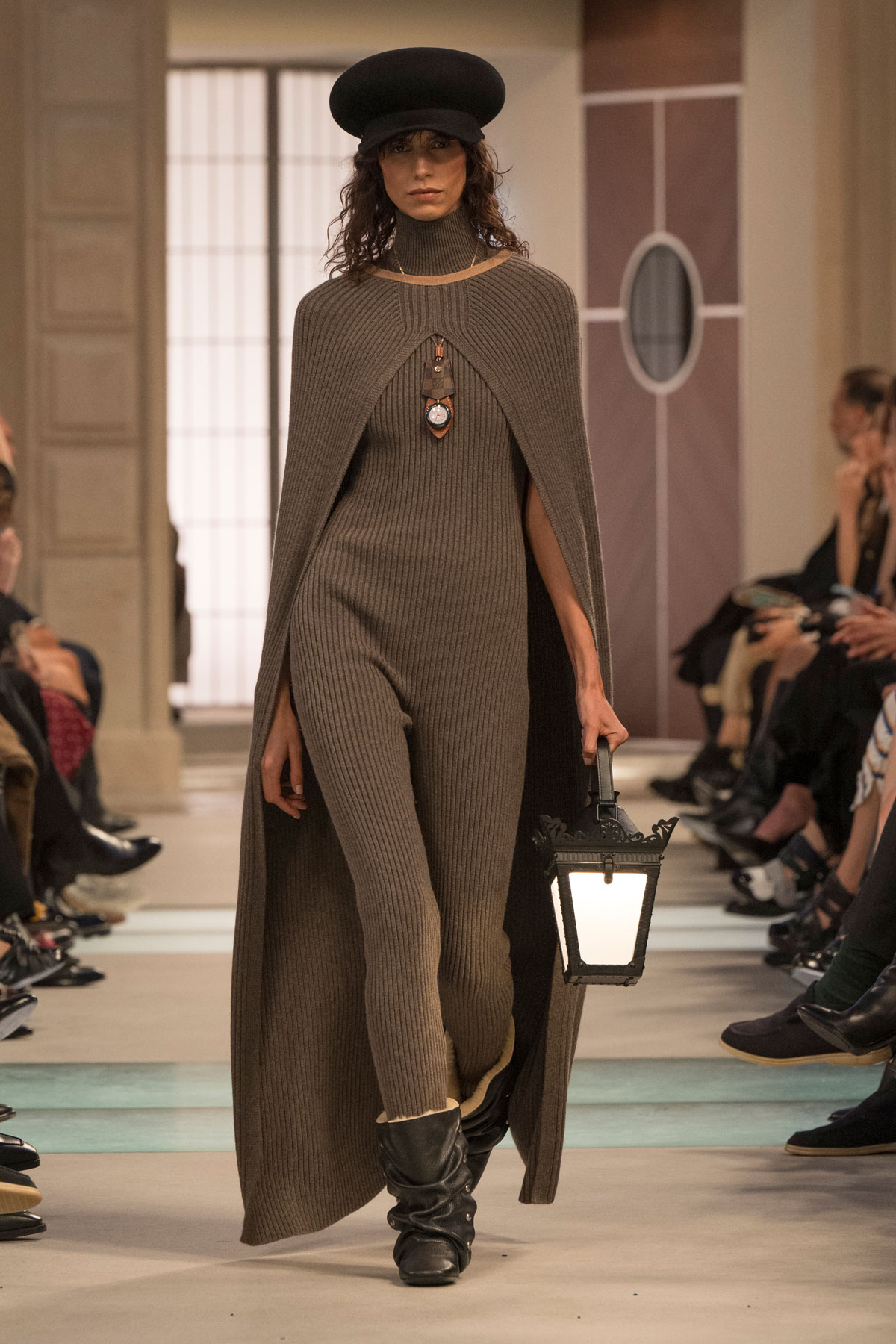 LouisVuitton AW25 Look 61