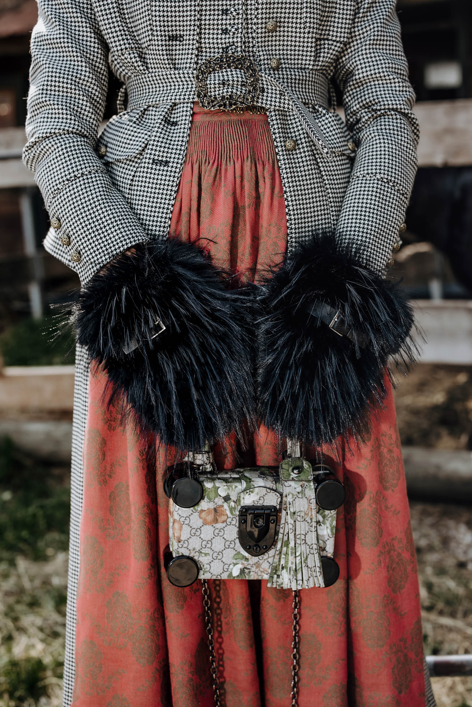 Roots & Runways: Tradition als kraftvolles Fashion-Statement LaRoccaPhoto