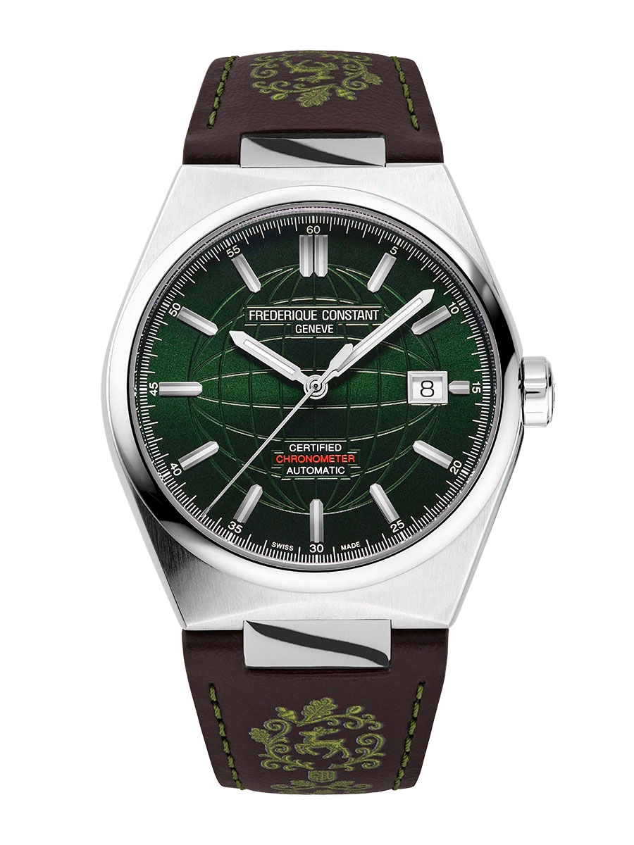Ein besonderes Highlight: das handgefertigte Kalbslederarmband mit moosgrüner Kontrastnaht und Miesbacher Trachtenmotiv. Authentisch. Regional. Ein echtes Statement.