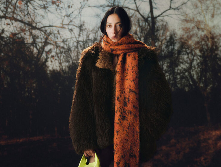 Schals setzen im Winter modische Akzente und veredeln selbst schlichte Looks.