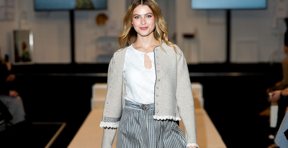 Dirndl Trends 2026 auf der FESCH Messe – Trachtenmode Herbst Winter