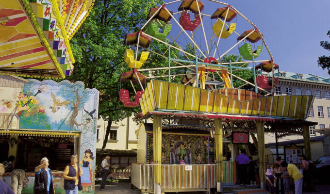 Historisches Riesenrad auf der Auer Dult in München © München Tourismus, Bernd Römmelt