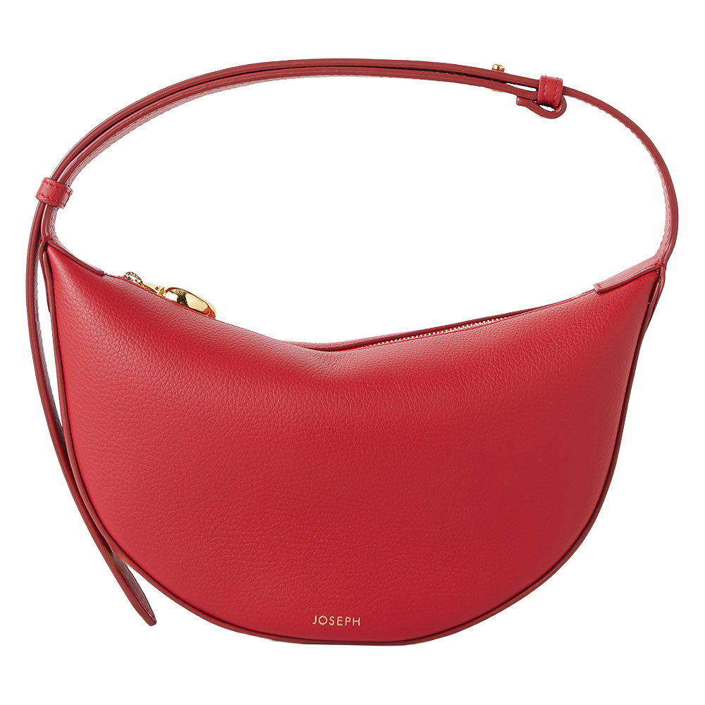Rote halbmondförmige Ledertasche Lunar von Joseph.